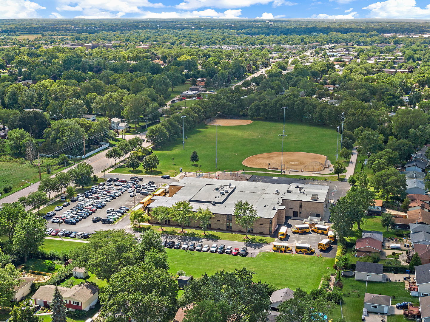 1126 Tiverton Court, Schaumburg, IL 60193