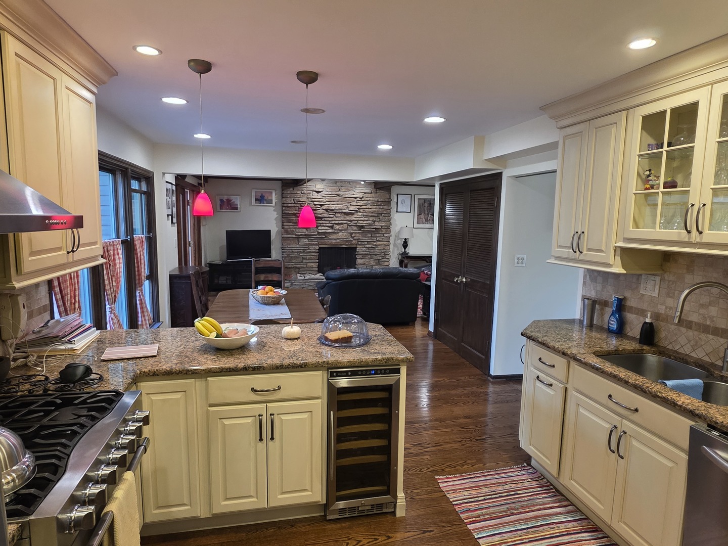 4036 Miller Drive, Glenview, IL 60026