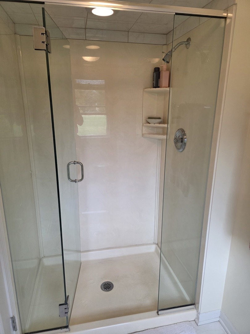 4036 Miller Drive, Glenview, IL 60026