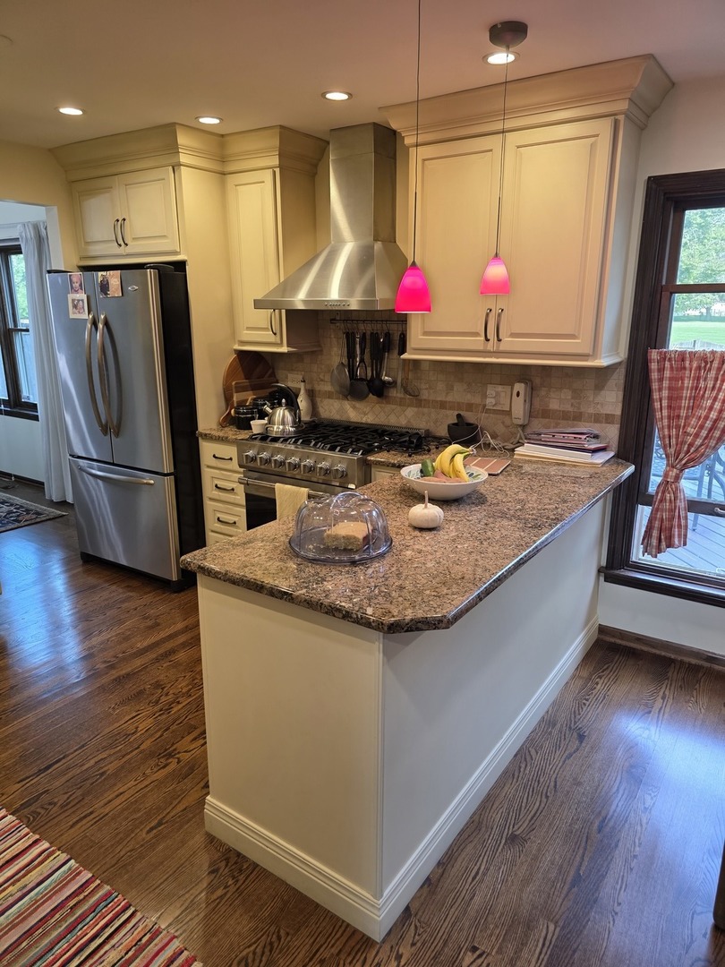 4036 Miller Drive, Glenview, IL 60026