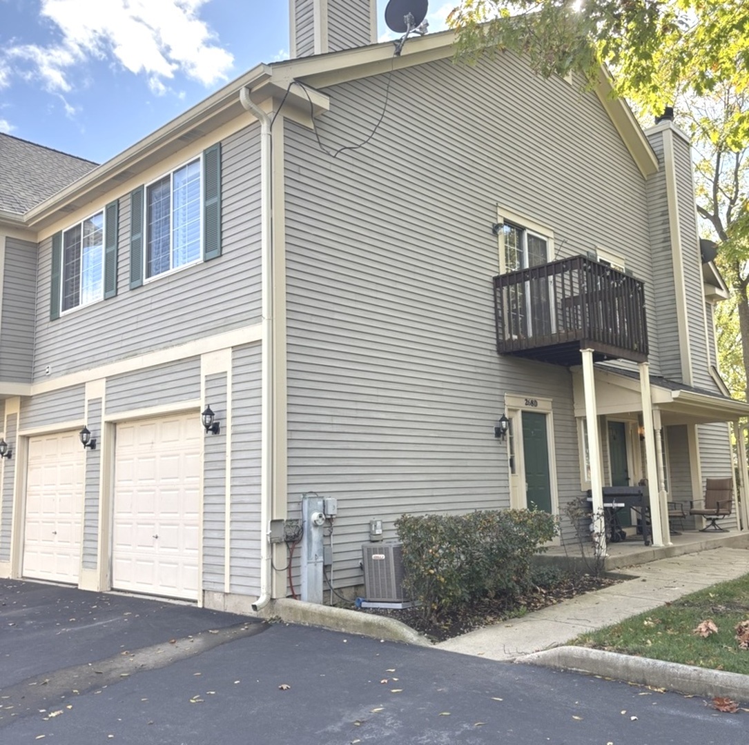 268 Windsor Court #D, South Elgin, IL 60177