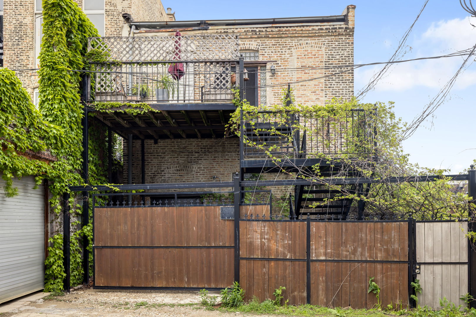 1310 N Clybourn Avenue, Chicago, IL 60610