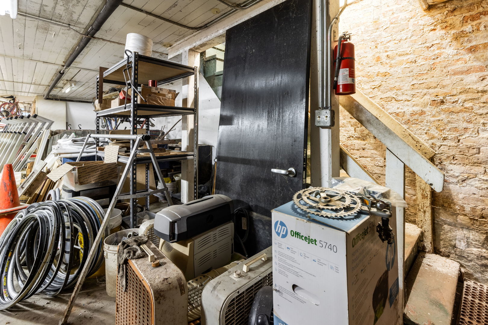 1310 N Clybourn Avenue, Chicago, IL 60610