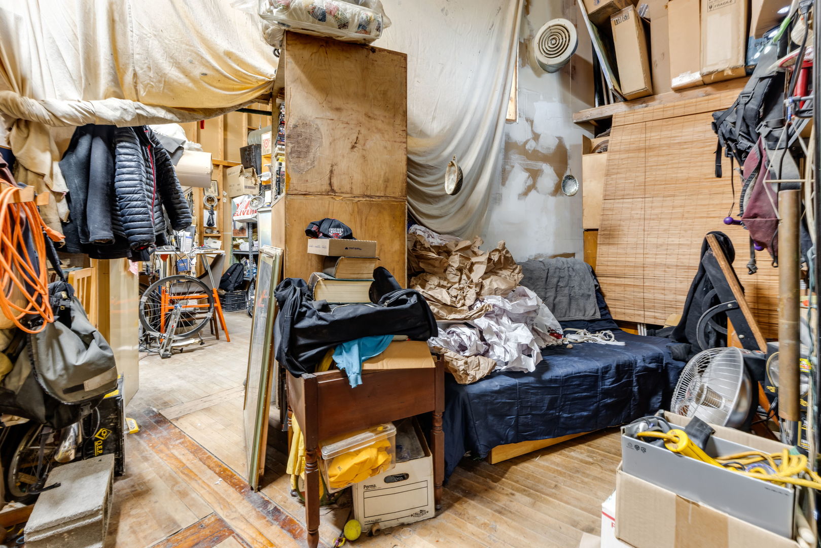 1310 N Clybourn Avenue, Chicago, IL 60610