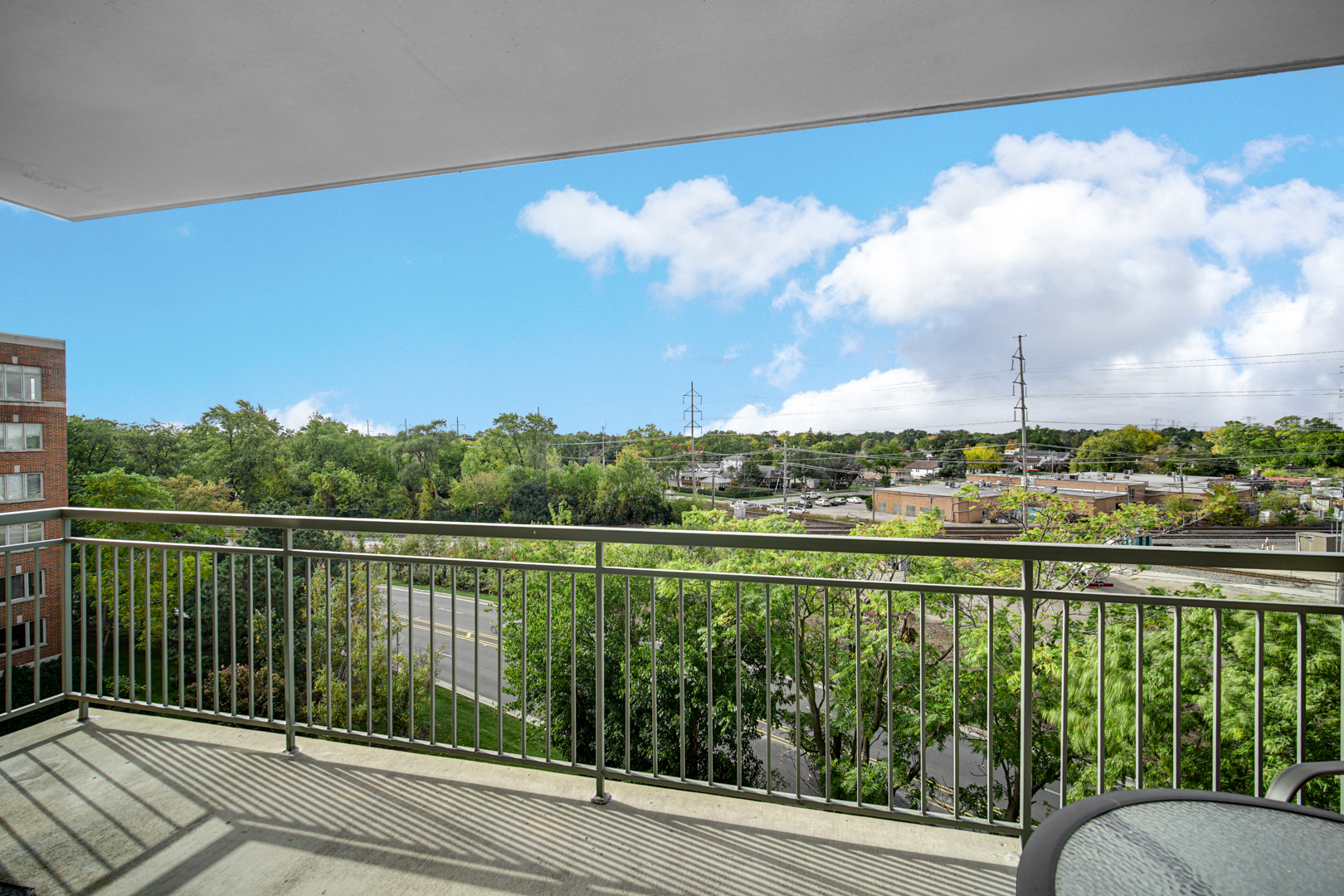 390 S Western Avenue #604, Des Plaines, IL 60016