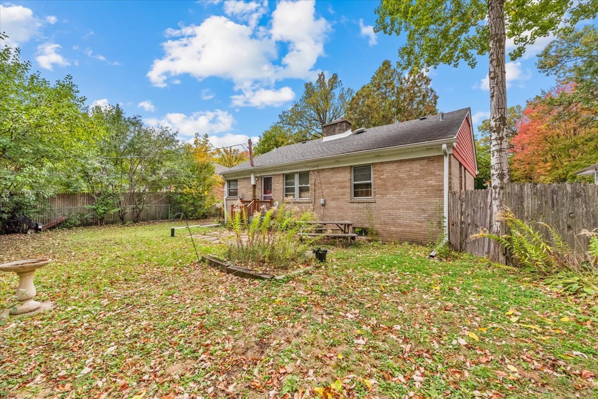 263 Barberry Road, Highland Park, IL 60035