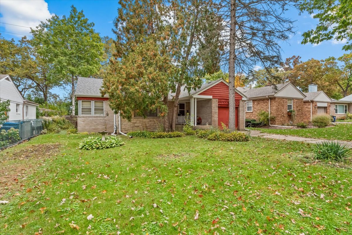 263 Barberry Road, Highland Park, IL 60035