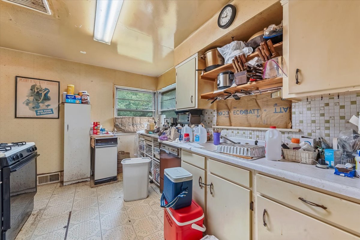 263 Barberry Road, Highland Park, IL 60035