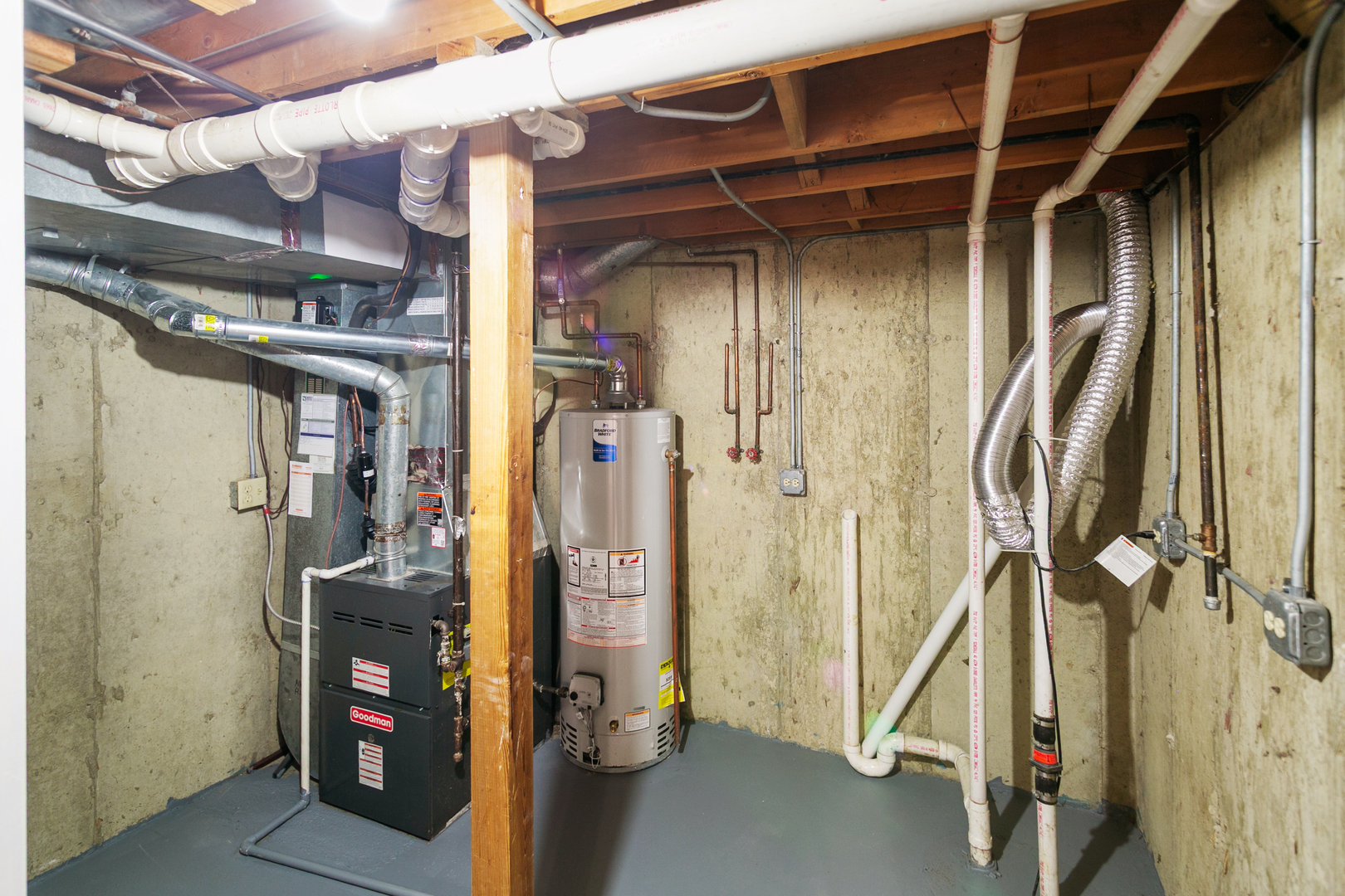 27W031 Cooley Avenue, Winfield, IL 60190