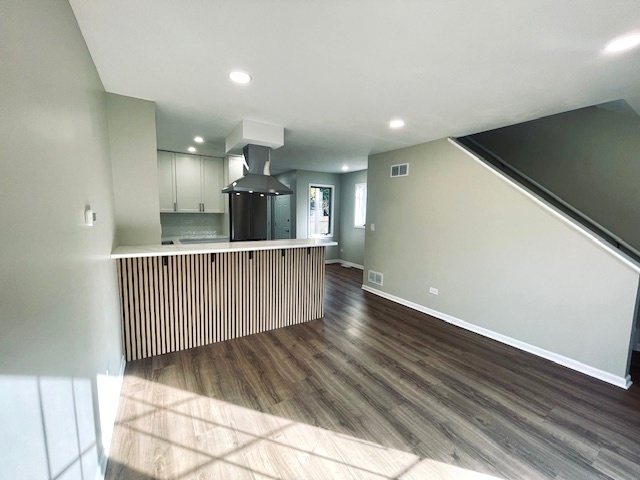 27W031 Cooley Avenue, Winfield, IL 60190