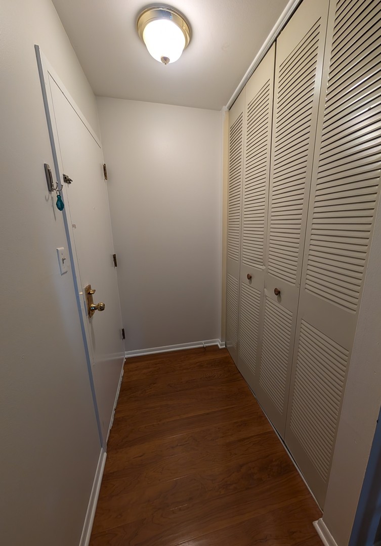 7400 Grand Street #205, Downers Grove, IL 60515