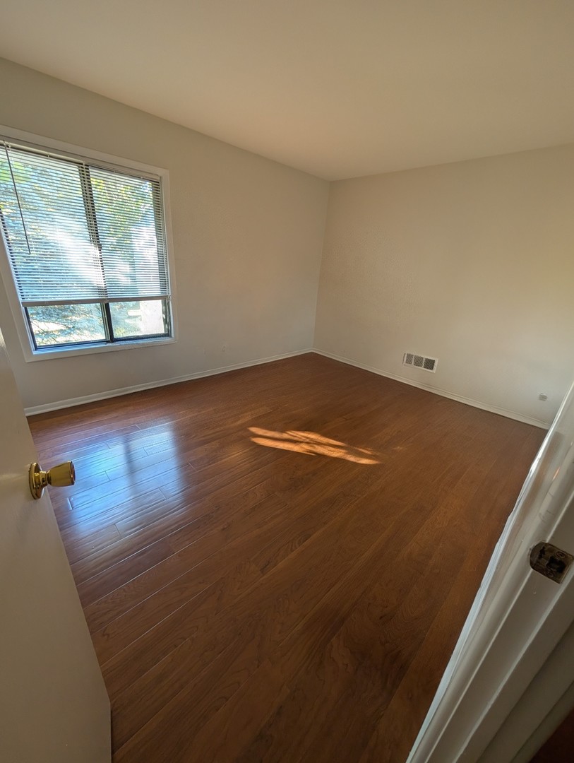7400 Grand Street #205, Downers Grove, IL 60515