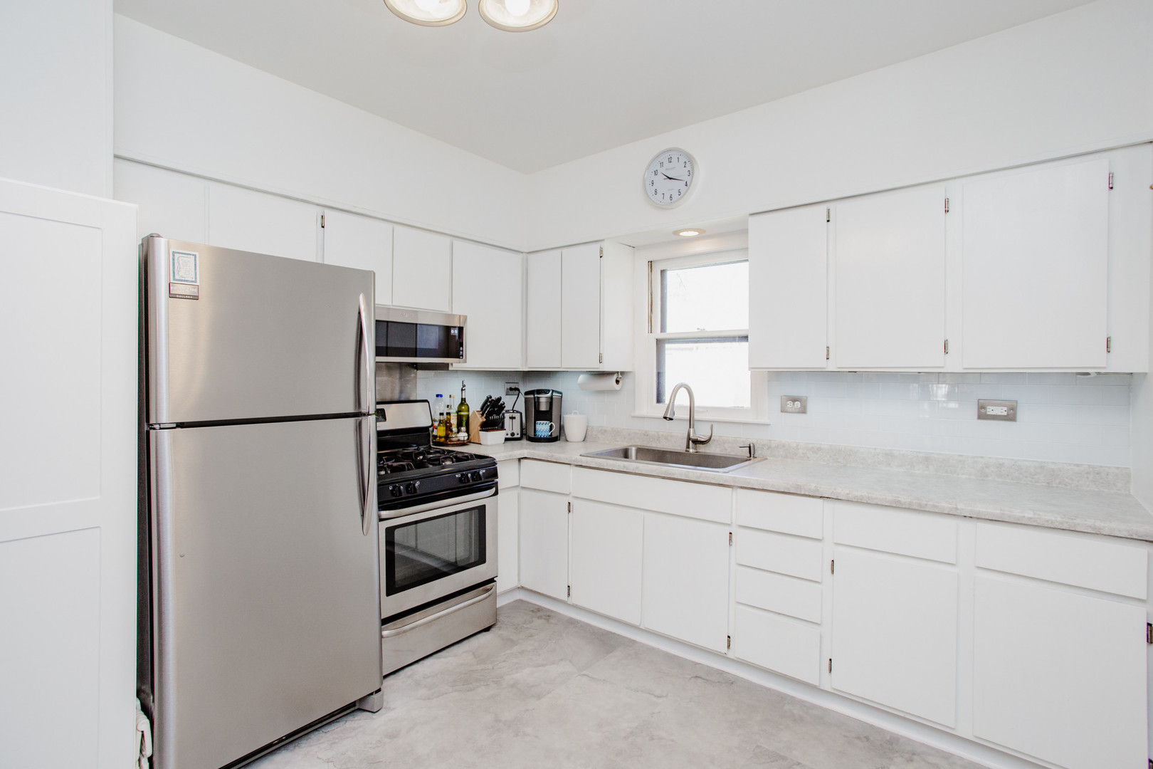 450 E Palatine Road, Palatine, IL 60067