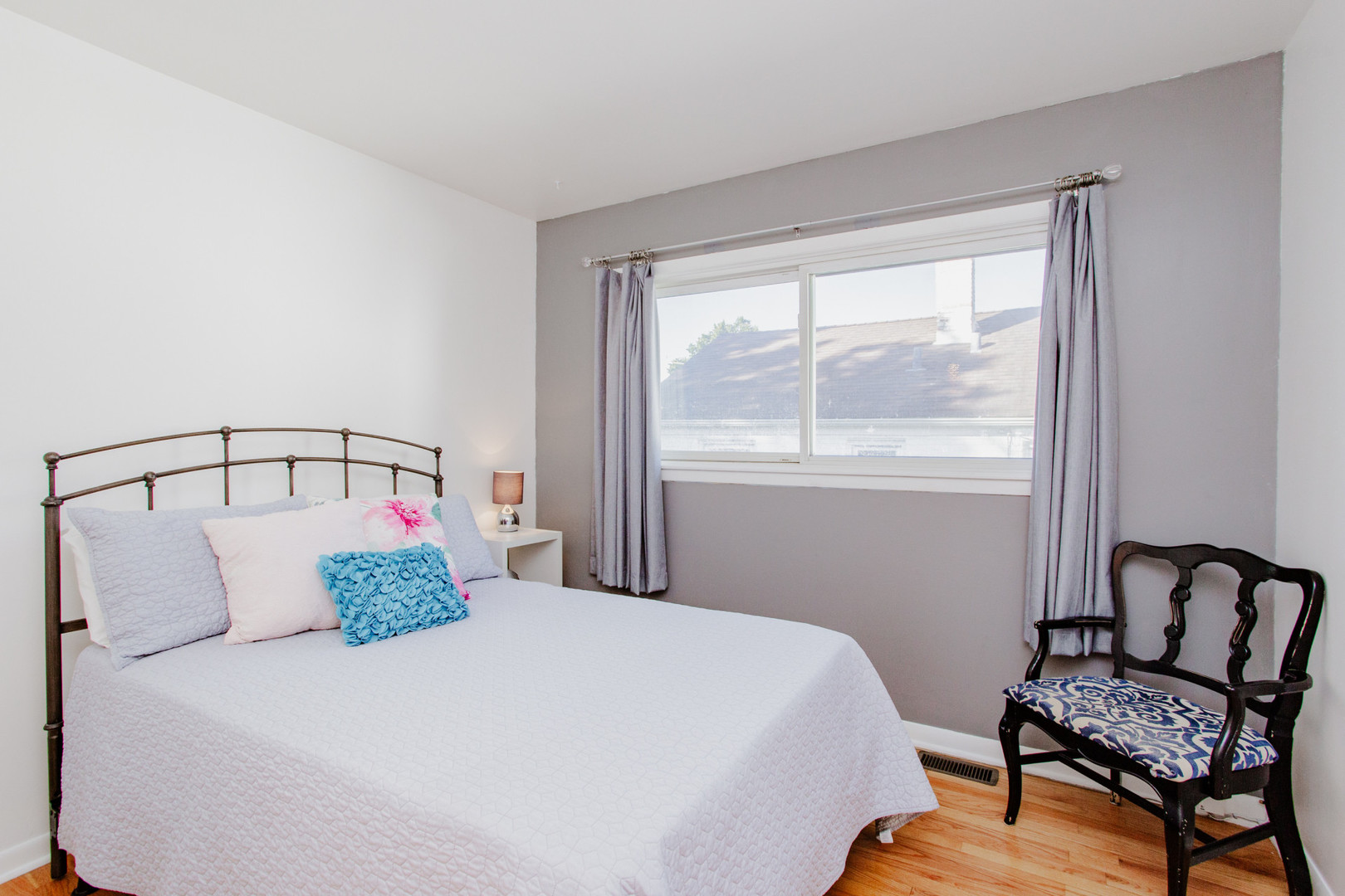 450 E Palatine Road, Palatine, IL 60067