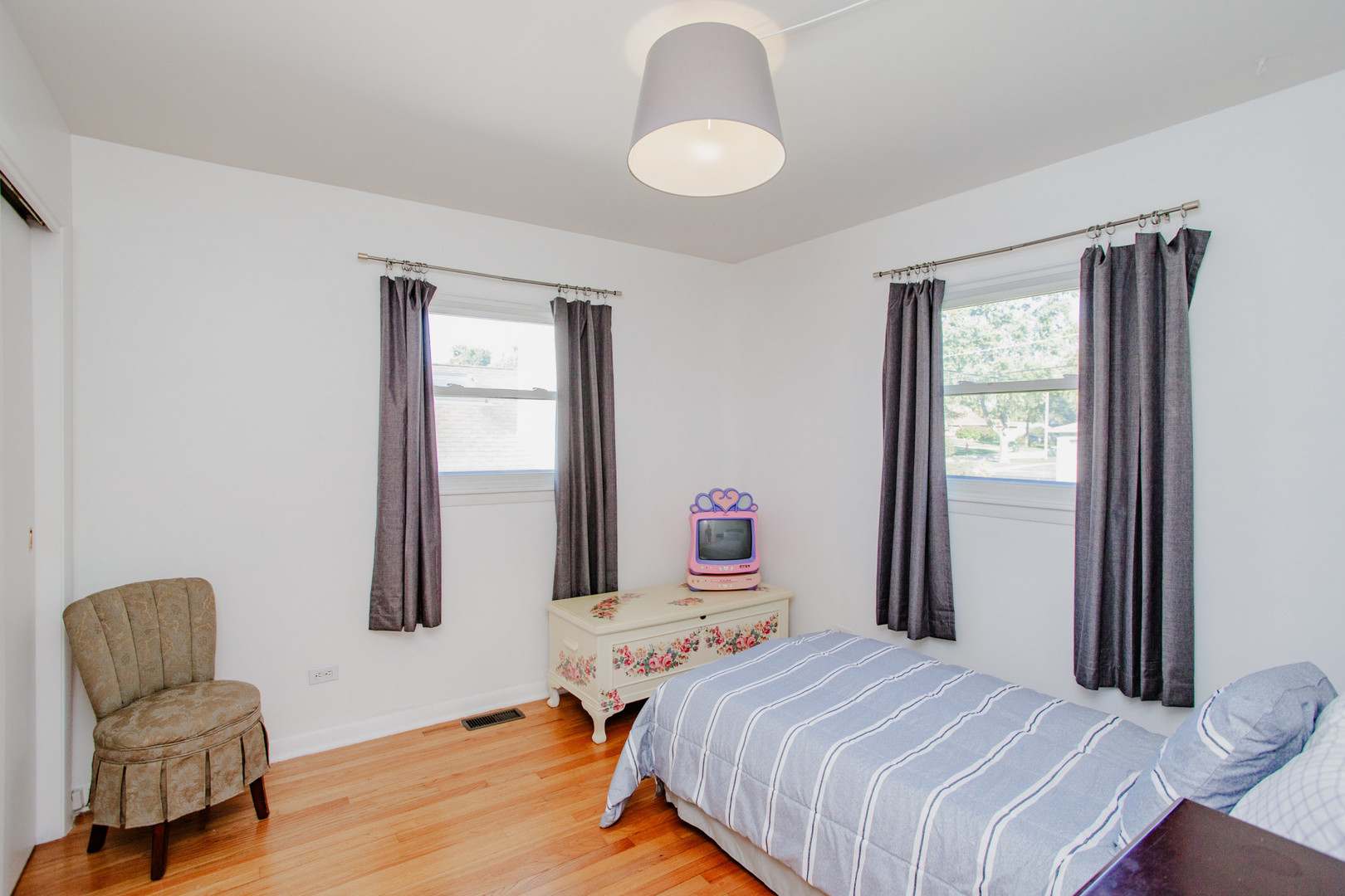 450 E Palatine Road, Palatine, IL 60067