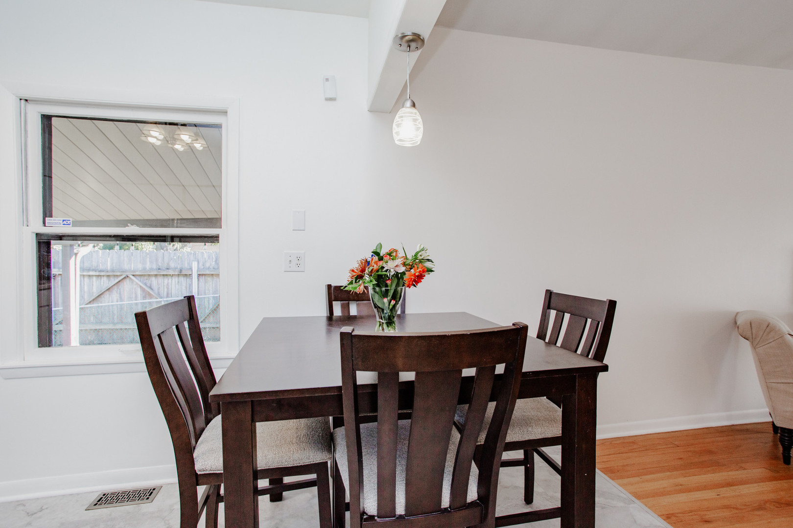 450 E Palatine Road, Palatine, IL 60067