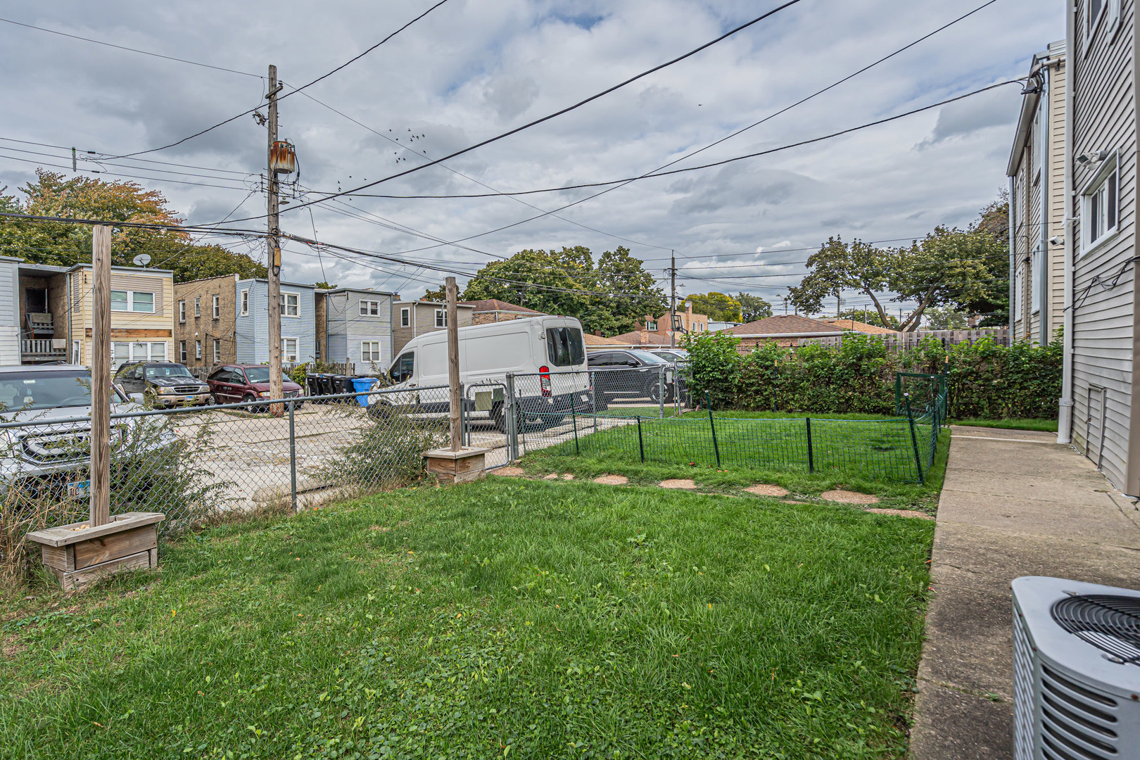 2712 W Balmoral Avenue #2E, Chicago, IL 60625