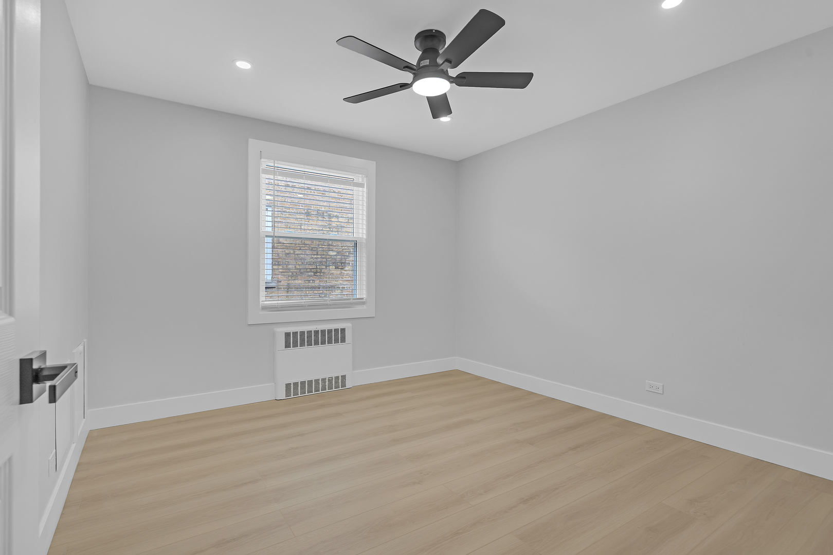 2712 W Balmoral Avenue #2E, Chicago, IL 60625