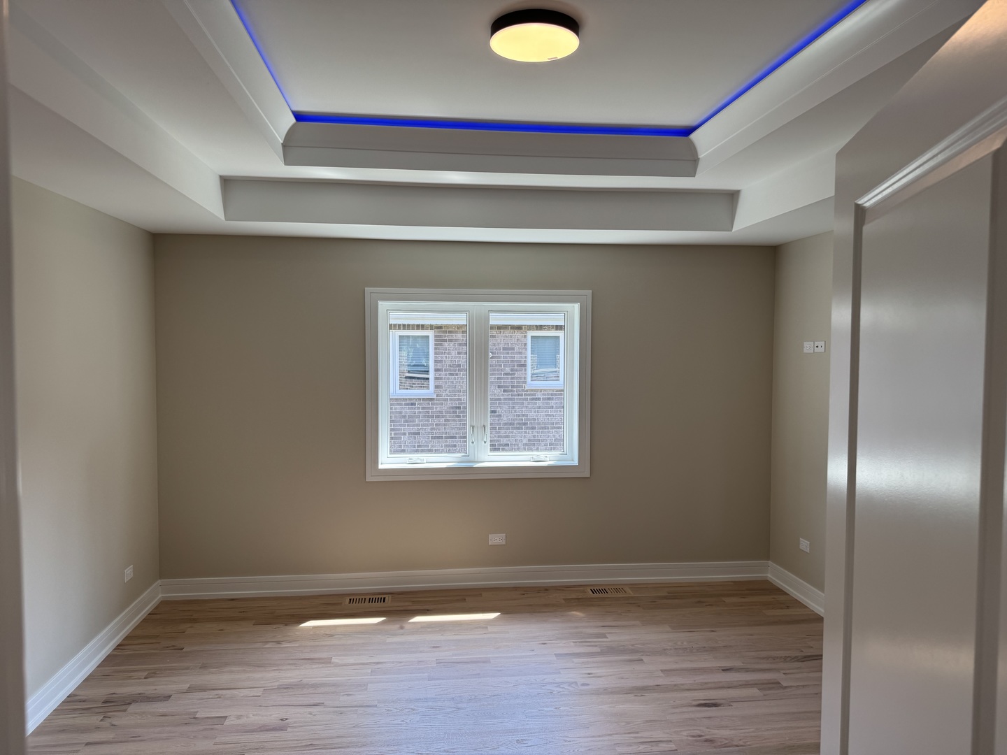 4951 W 86th Street, Burbank, IL 60459