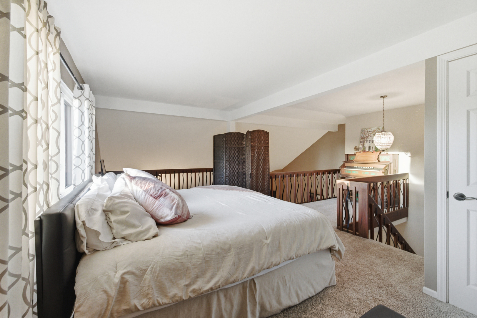 294 W Mallard Point #A, Lake Barrington, IL 60010