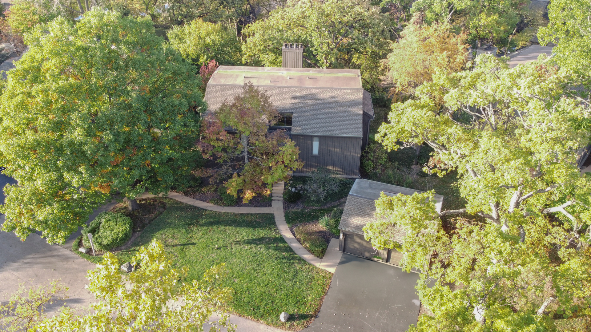 294 W Mallard Point #A, Lake Barrington, IL 60010