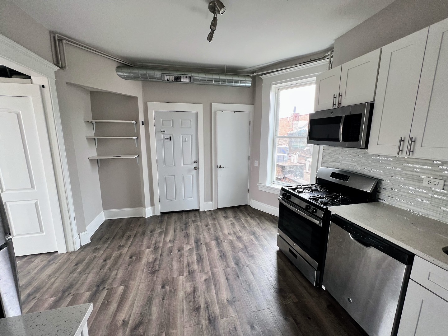 1848 S Paulina Street #3N, Chicago, IL 60608