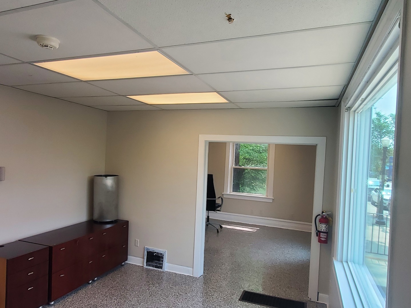 4927 Main Street #1F, Downers Grove, IL 60515