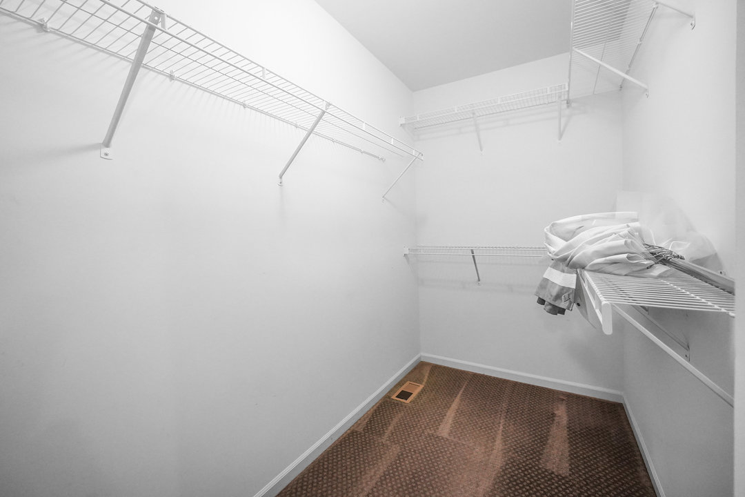 849 Station Boulevard, Aurora, IL 60504