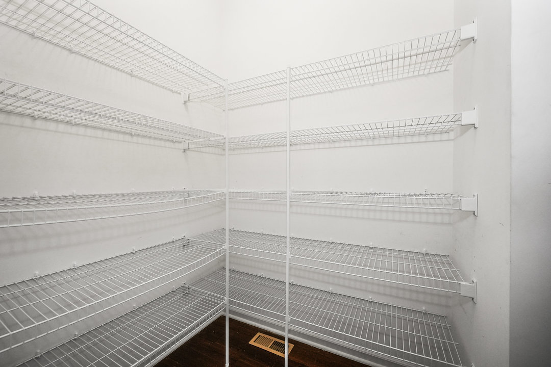 849 Station Boulevard, Aurora, IL 60504