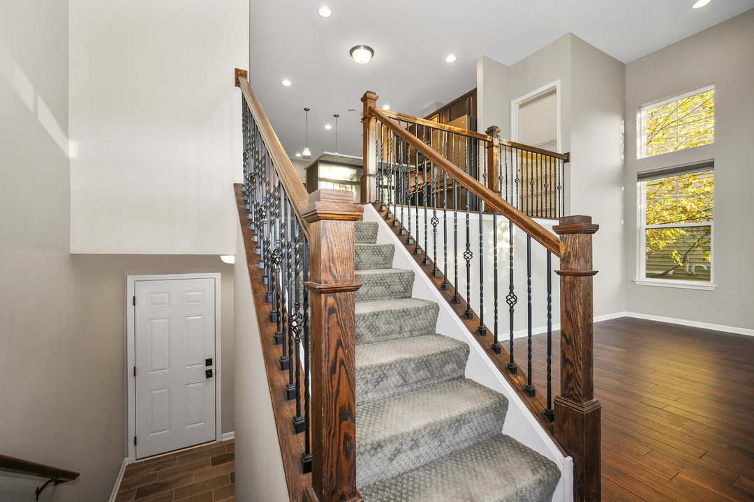 849 Station Boulevard, Aurora, IL 60504