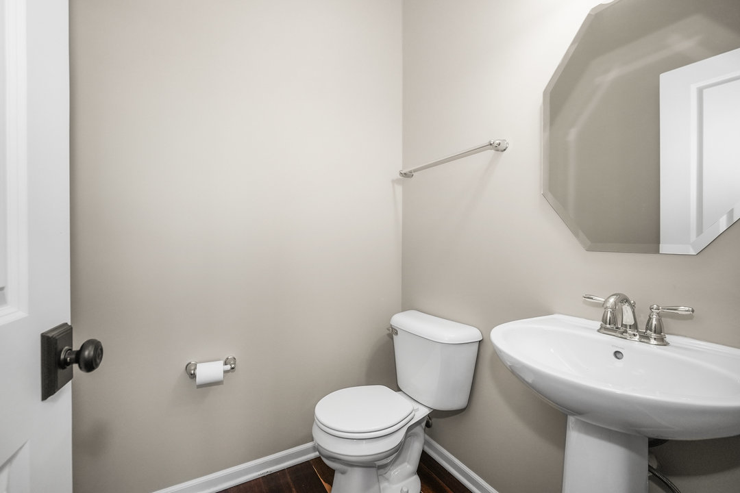 849 Station Boulevard, Aurora, IL 60504