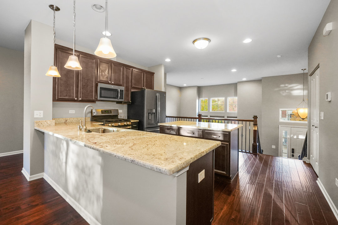 849 Station Boulevard, Aurora, IL 60504