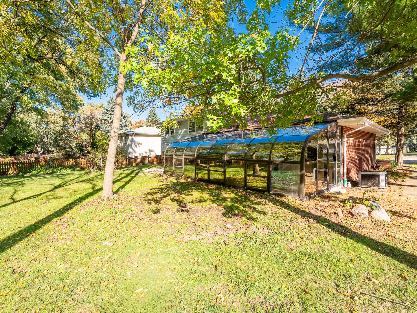 7104 Blackburn Avenue, Downers Grove, IL 60516