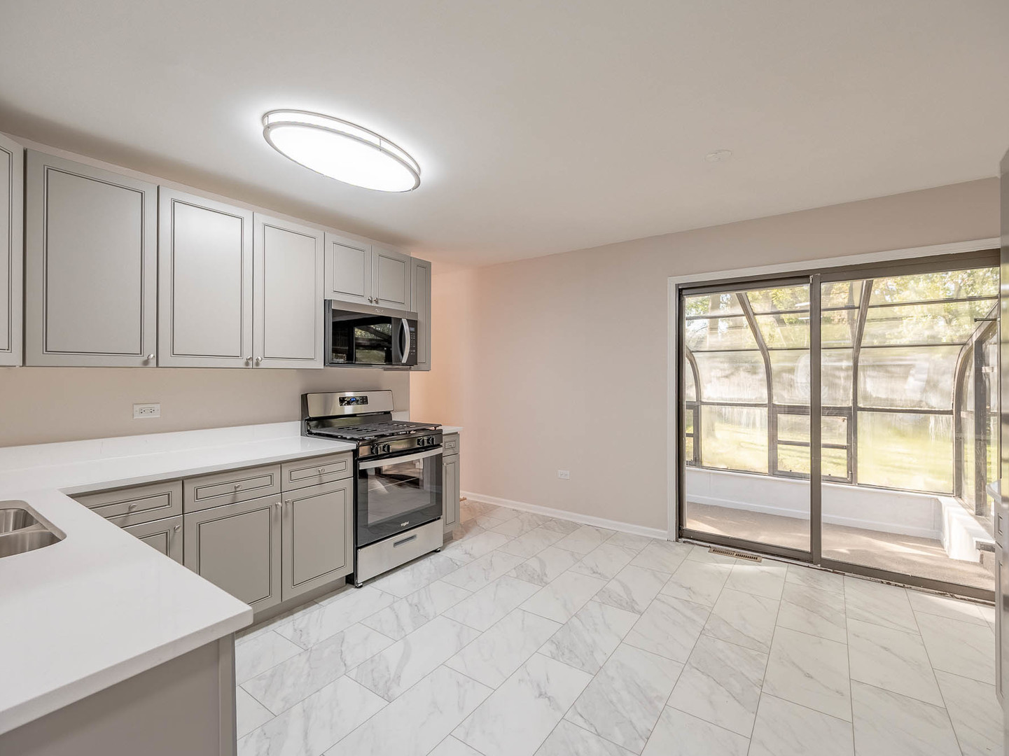 7104 Blackburn Avenue, Downers Grove, IL 60516