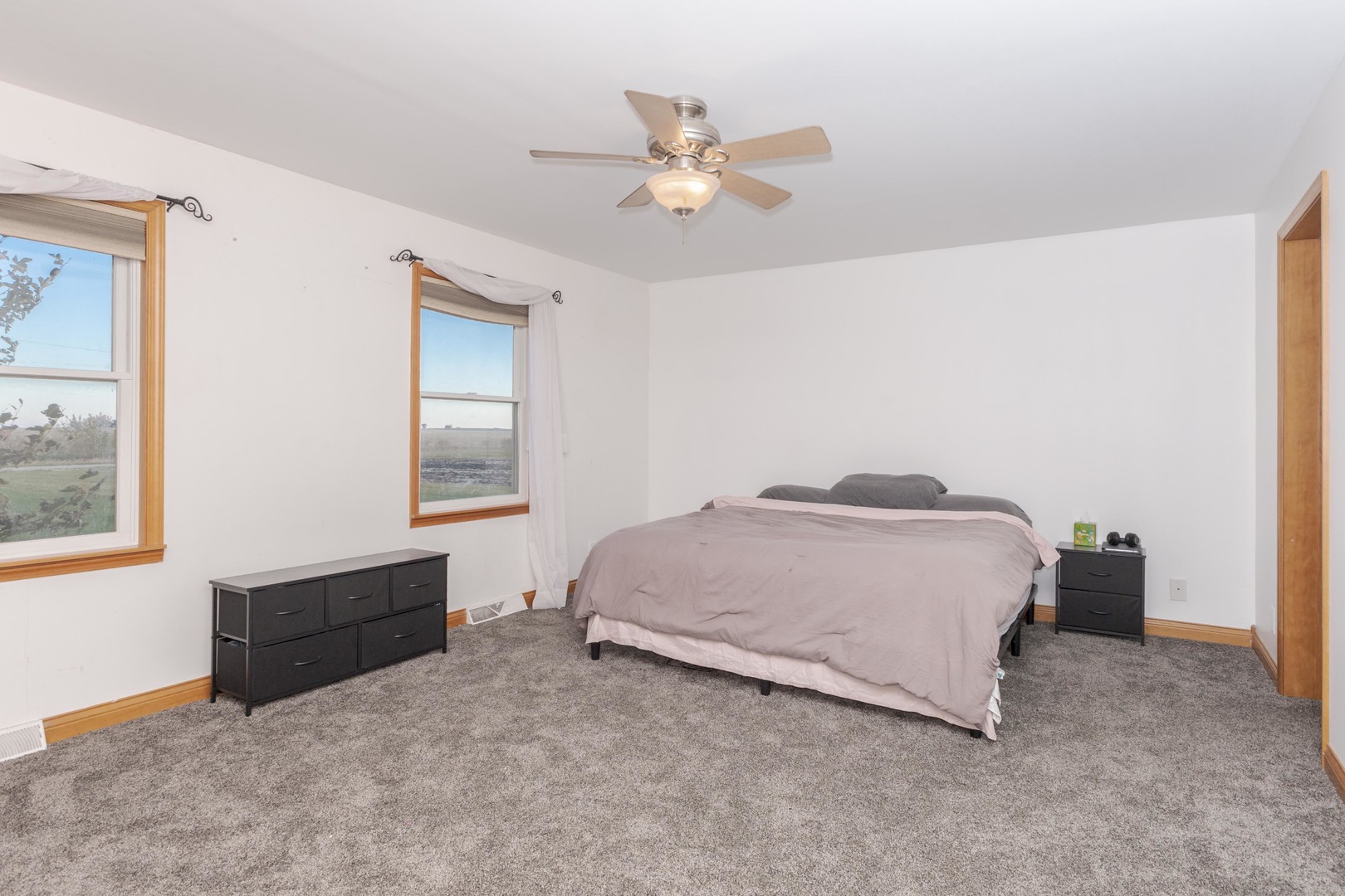 16710 E 2700 North Road, Odell, IL 60460