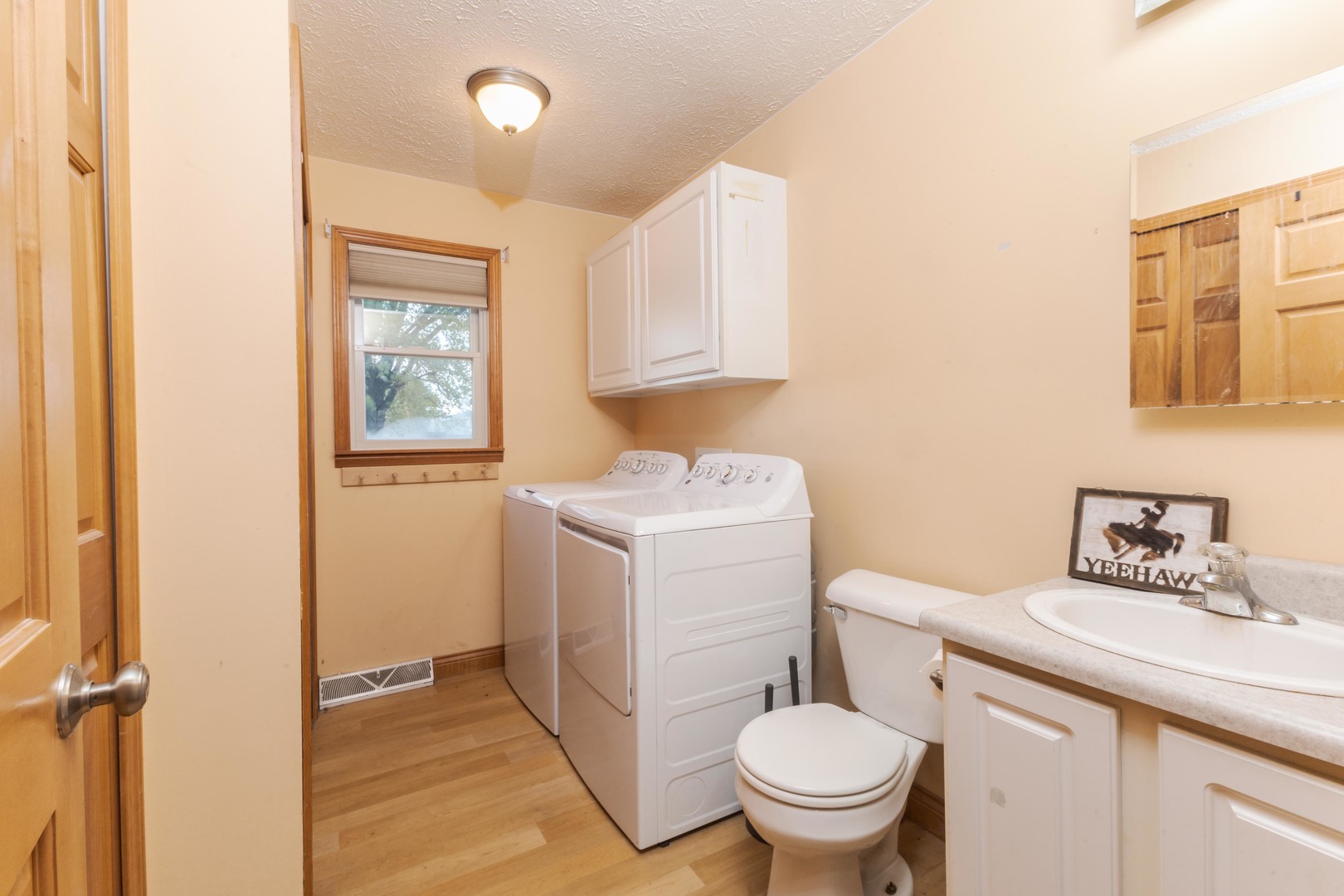 16710 E 2700 North Road, Odell, IL 60460