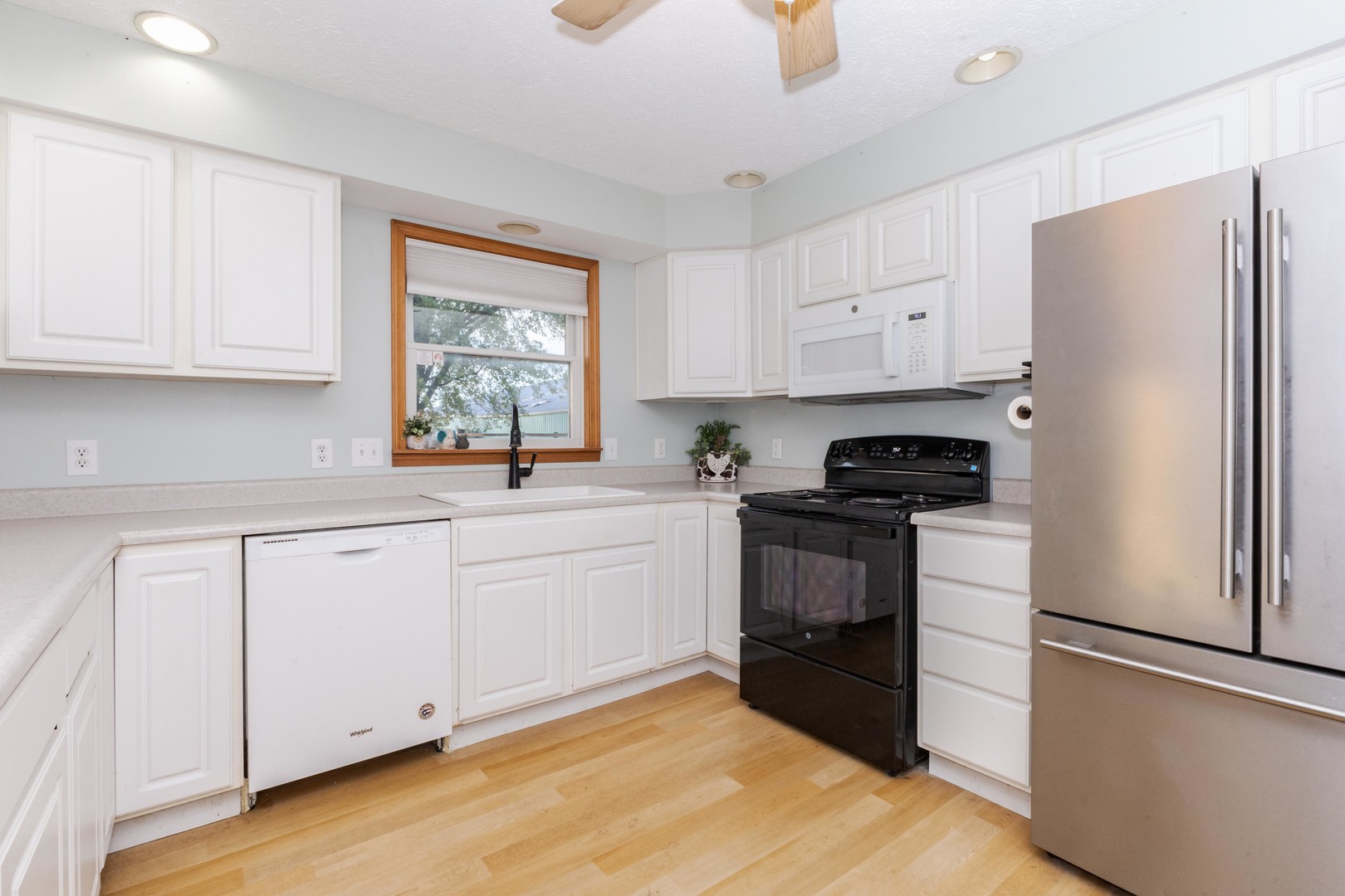 16710 E 2700 North Road, Odell, IL 60460