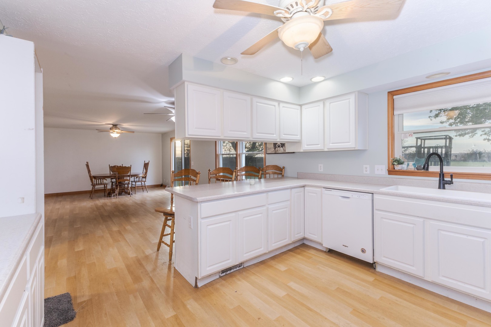 16710 E 2700 North Road, Odell, IL 60460