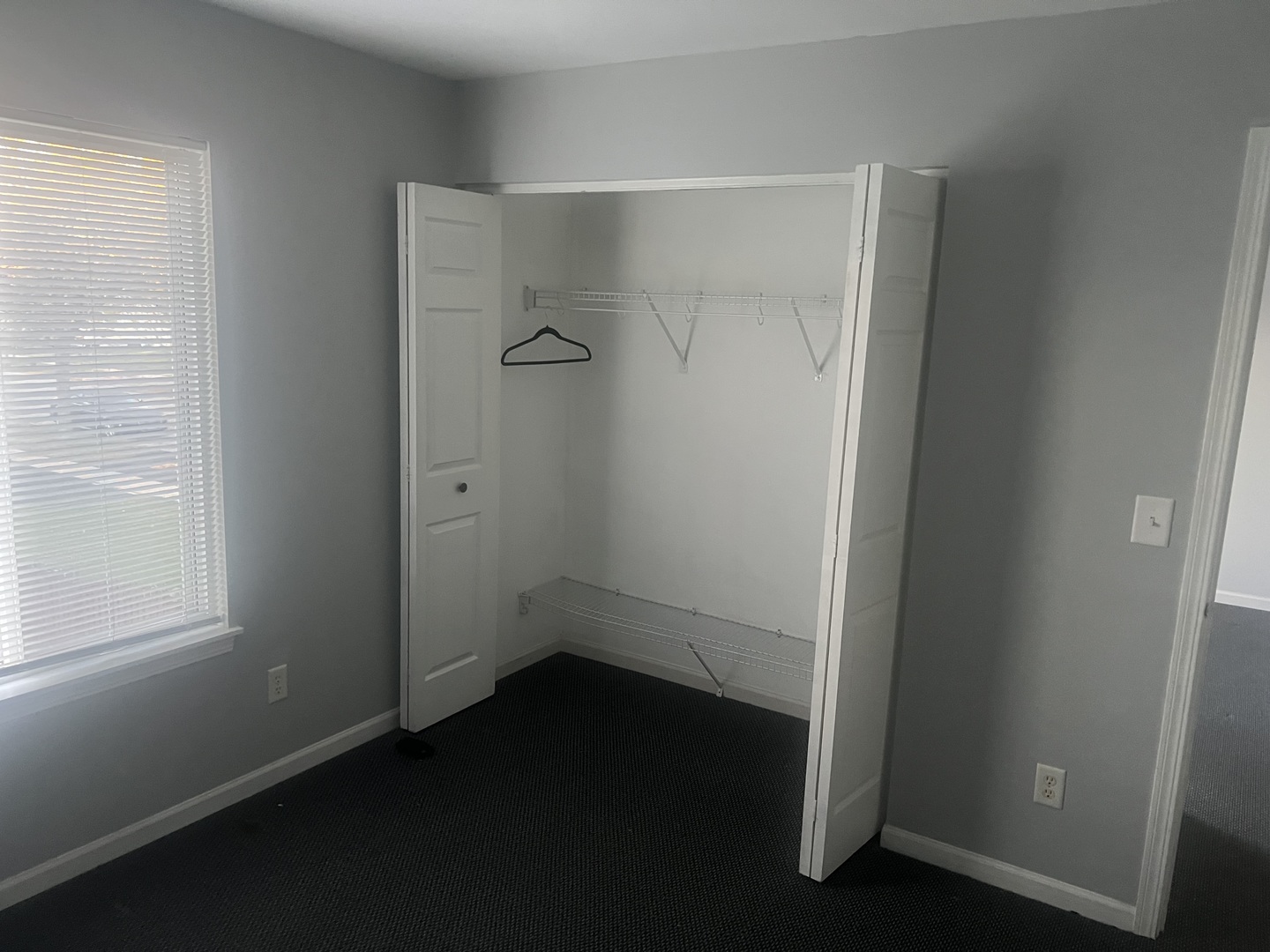 759 S Shannon Drive, Romeoville, IL 60446