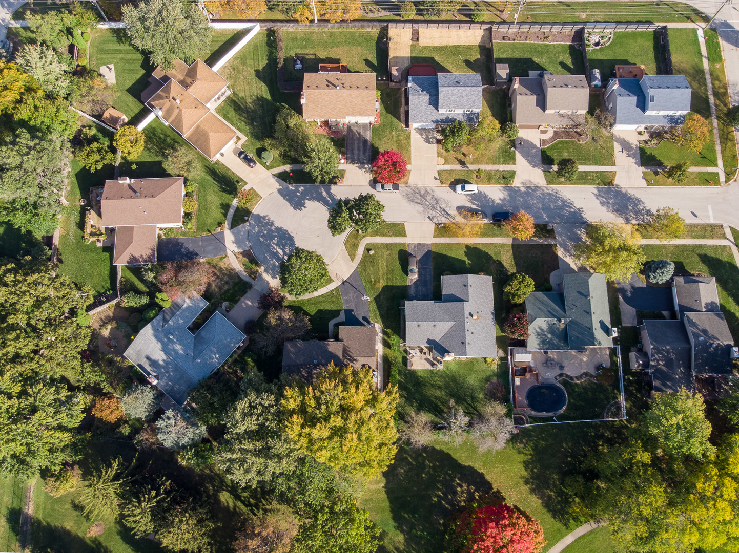 725 BISMARK Court, Elk Grove Village, IL 60007