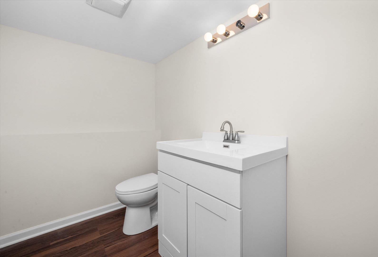 18057 Juneway Court, Country Club Hills, IL 60478