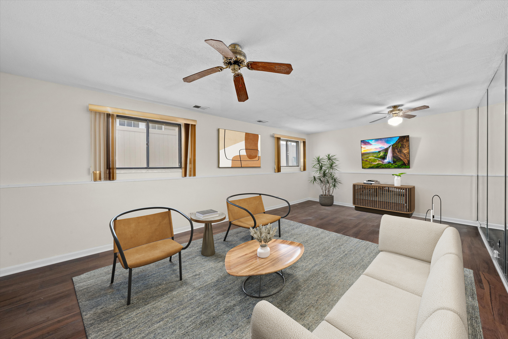 18057 Juneway Court, Country Club Hills, IL 60478