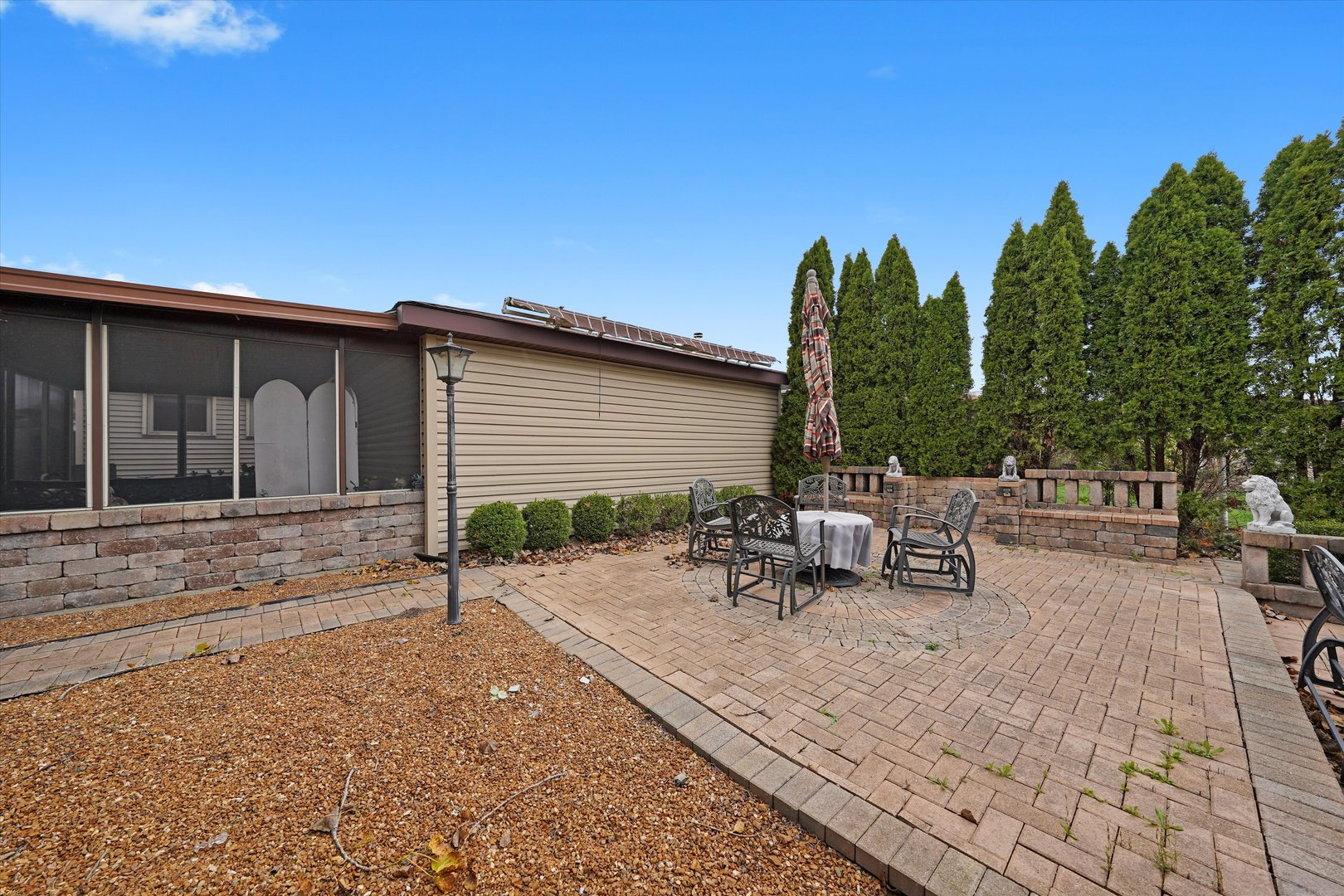 18057 Juneway Court, Country Club Hills, IL 60478