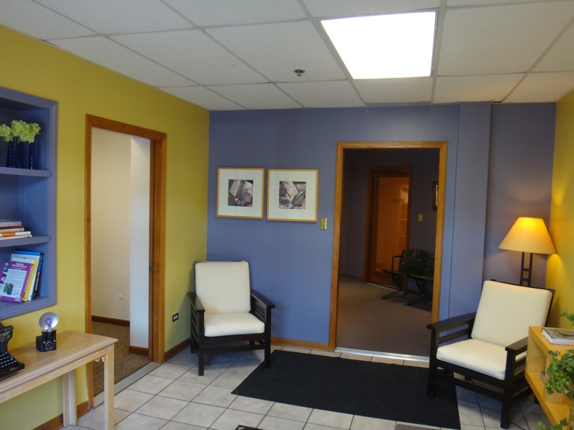 18220 Harwood Avenue, Homewood, IL 60430