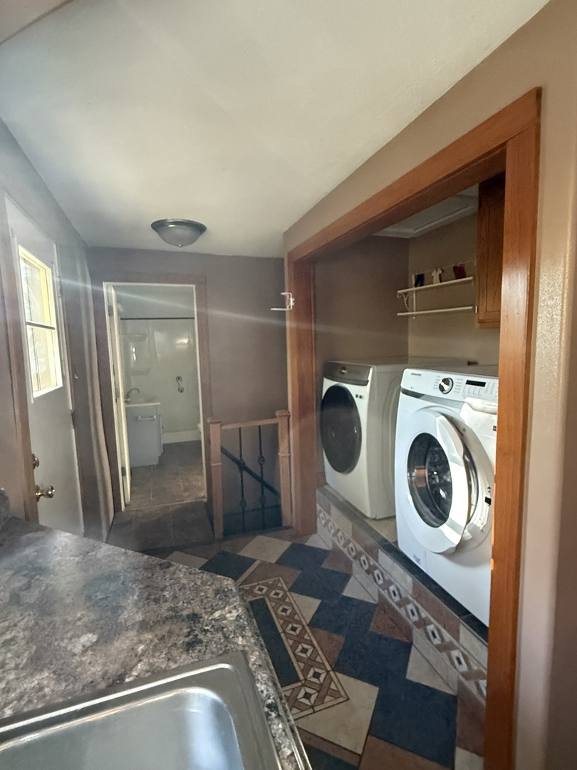 12805 Ventura Boulevard, Machesney Park, IL 61115