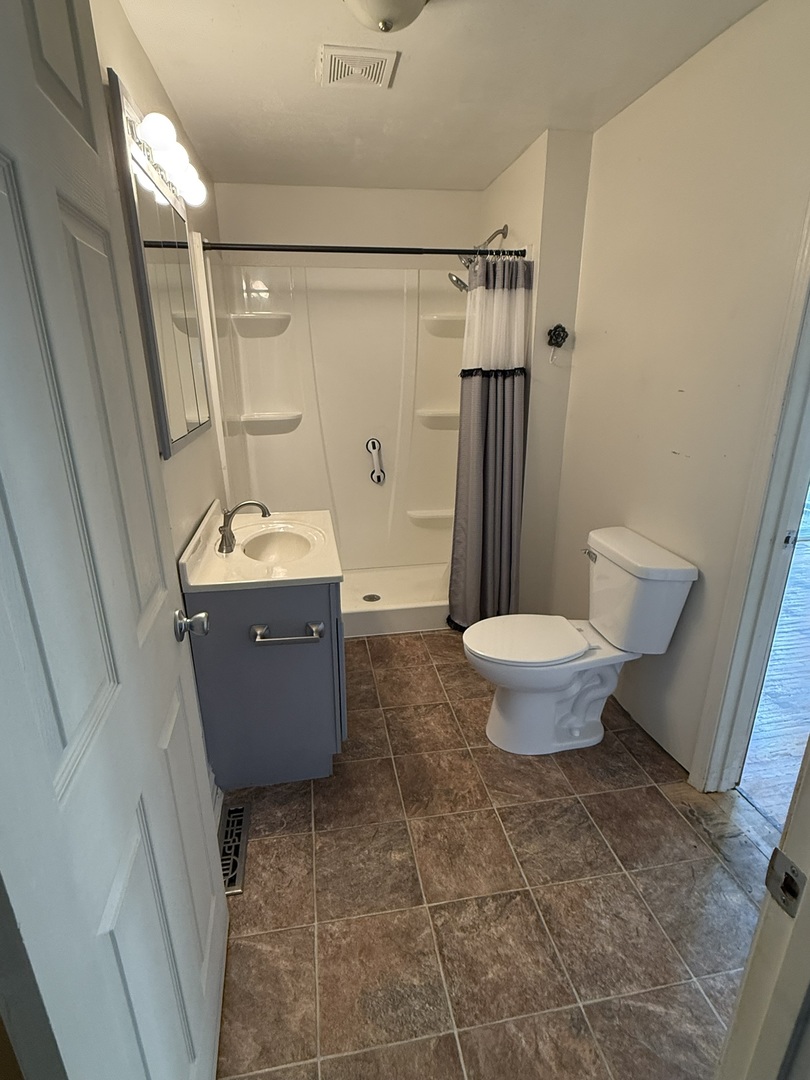 12805 Ventura Boulevard, Machesney Park, IL 61115