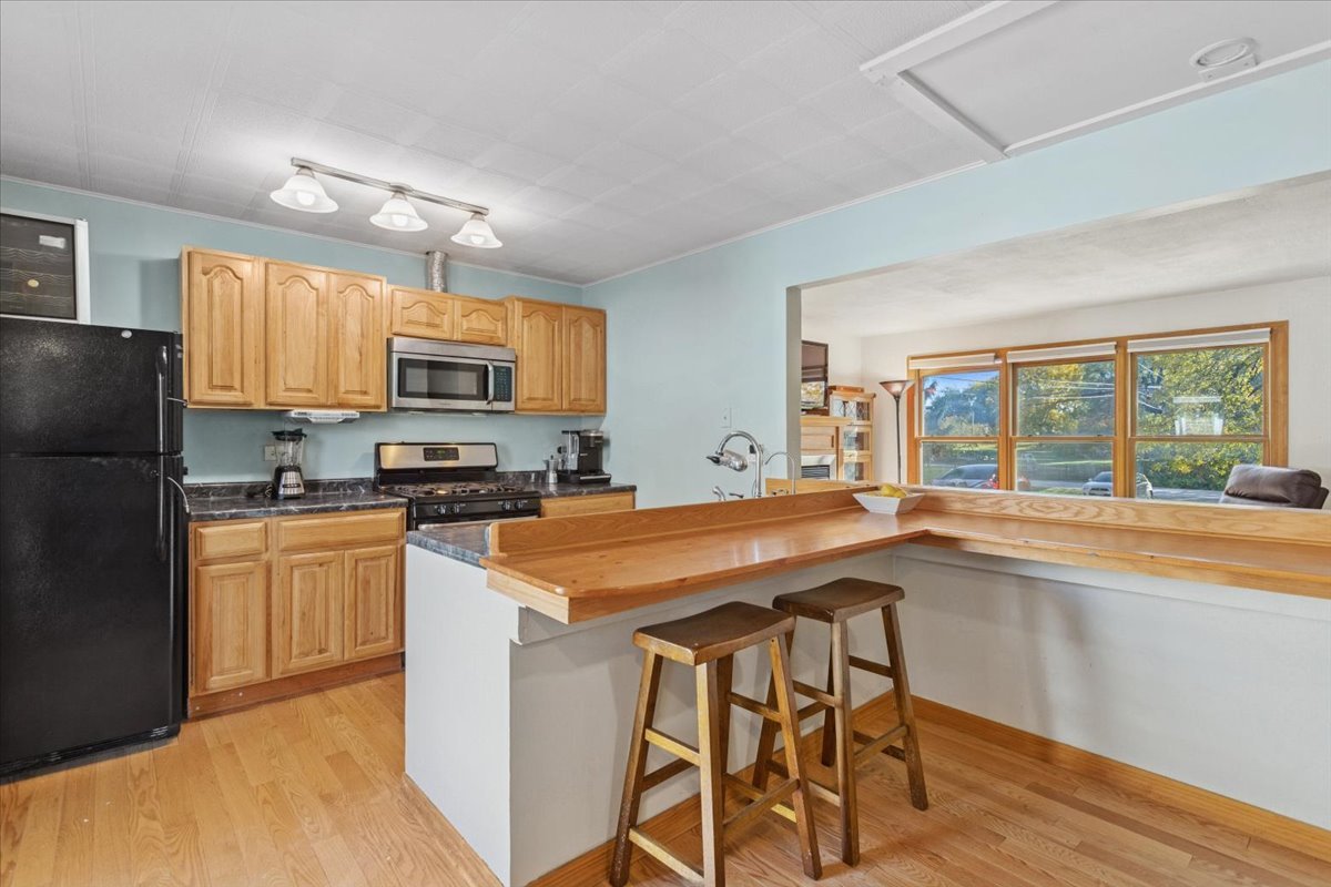 26W250 Case Street, Naperville, IL 60563