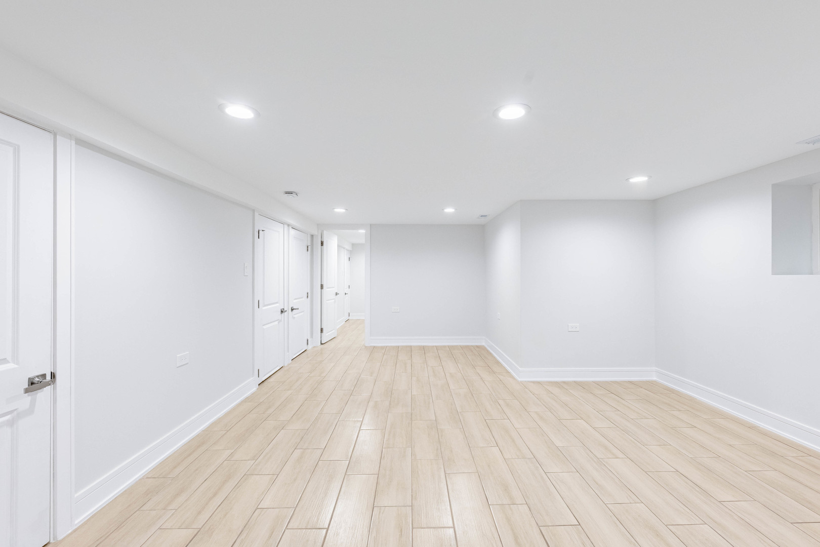 1054 N Latrobe Avenue, Chicago, IL 60651