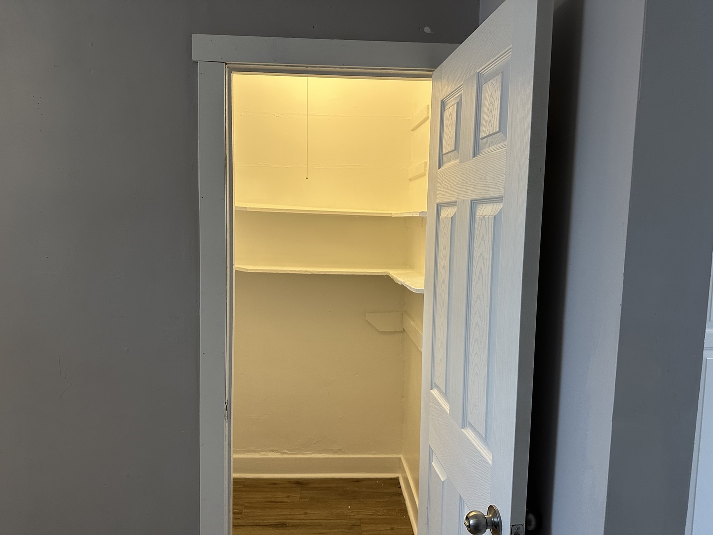 4054 W Dickens Avenue #1B, Chicago, IL 60639