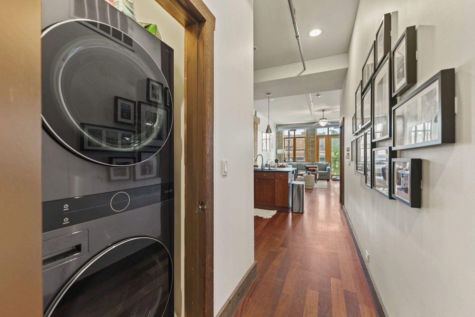 3133 N LAKEWOOD Avenue #2E, Chicago, IL 60657